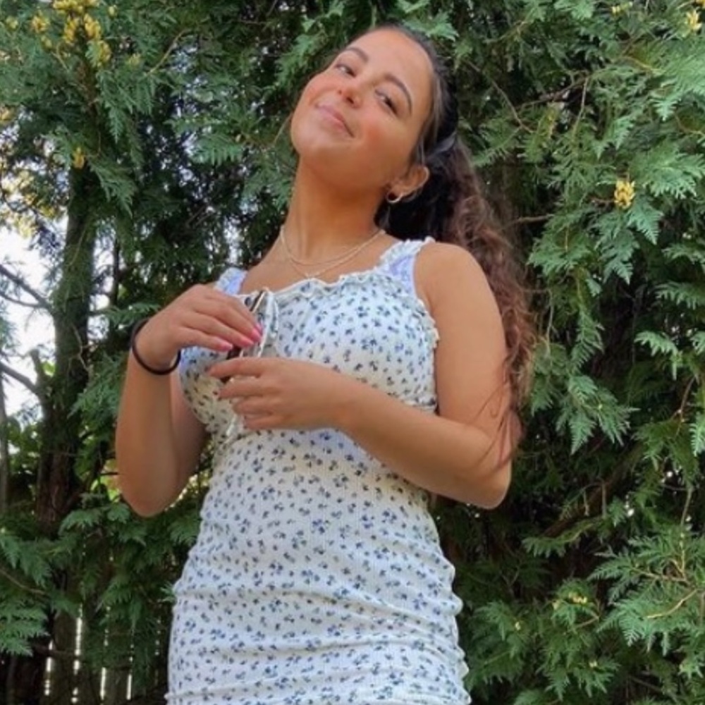 Meet your Posher, Taylor